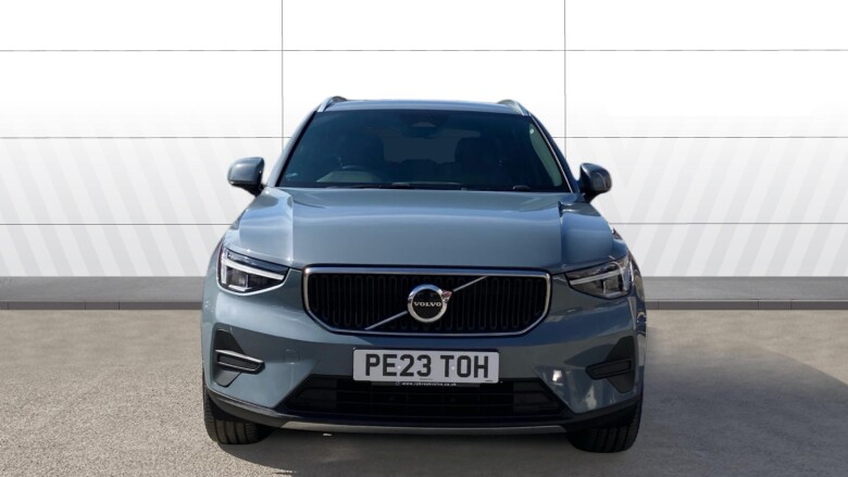 Volvo XC40 2.0 B3P Core 5dr Auto Petrol Estate